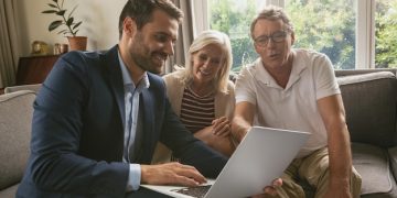 Estate Tax Planning 2025: Navigating Complexities for US Residents - Cover Image