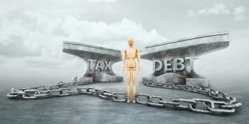 Roth vs. Traditional 401(k): Key Differences & Which Is Best? - Cover Image